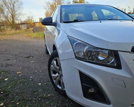 Белый Шевроле Круз, объемом двигателя 1.8 л и пробегом 237 тыс. км за 7400 $, фото 22 на Automoto.ua