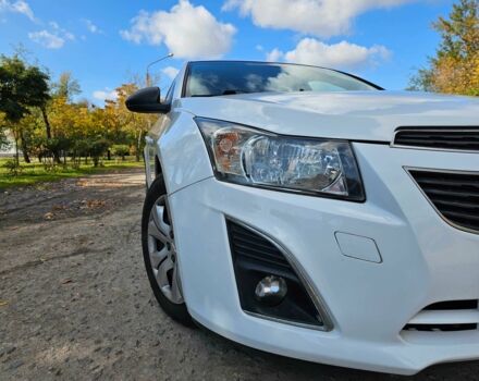 Белый Шевроле Круз, объемом двигателя 1.8 л и пробегом 237 тыс. км за 7250 $, фото 8 на Automoto.ua