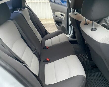 Білий Шевроле Круз, об'ємом двигуна 1.8 л та пробігом 175 тис. км за 7200 $, фото 14 на Automoto.ua