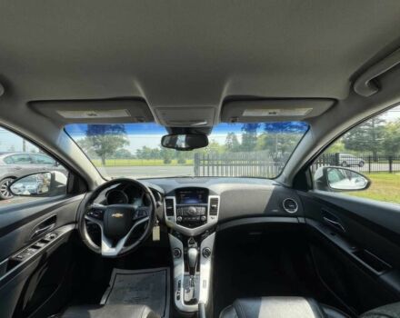 Білий Шевроле Круз, об'ємом двигуна 1.4 л та пробігом 185 тис. км за 6400 $, фото 7 на Automoto.ua