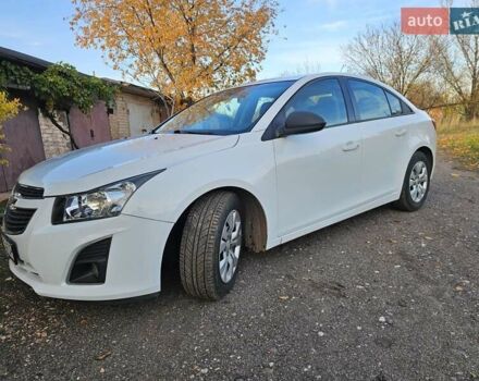 Белый Шевроле Круз, объемом двигателя 1.8 л и пробегом 237 тыс. км за 7400 $, фото 27 на Automoto.ua