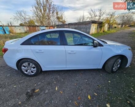 Белый Шевроле Круз, объемом двигателя 1.8 л и пробегом 237 тыс. км за 7400 $, фото 9 на Automoto.ua