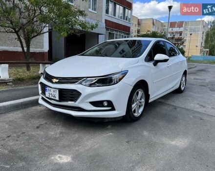 Белый Шевроле Круз, объемом двигателя 1.4 л и пробегом 101 тыс. км за 13200 $, фото 2 на Automoto.ua