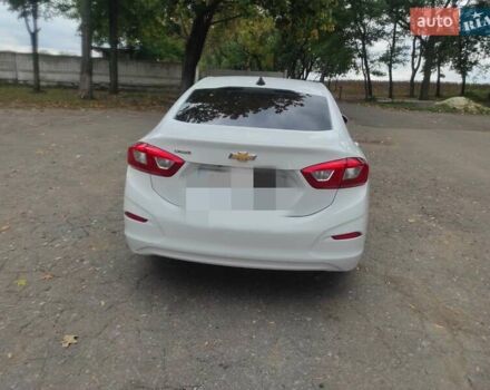 Белый Шевроле Круз, объемом двигателя 1.4 л и пробегом 88 тыс. км за 10500 $, фото 11 на Automoto.ua