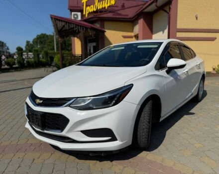 Белый Шевроле Круз, объемом двигателя 1.4 л и пробегом 196 тыс. км за 8500 $, фото 4 на Automoto.ua