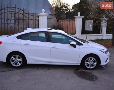 Белый Шевроле Круз, объемом двигателя 1.4 л и пробегом 85 тыс. км за 8500 $, фото 4 на Automoto.ua