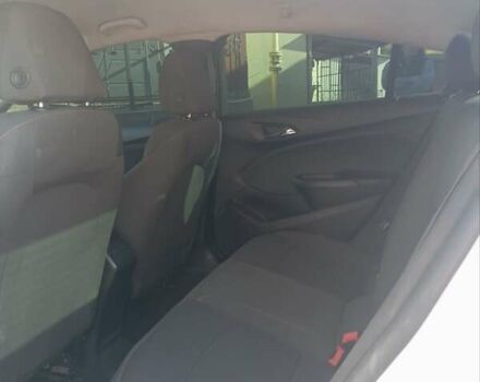 Білий Шевроле Круз, об'ємом двигуна 1.4 л та пробігом 60 тис. км за 9500 $, фото 3 на Automoto.ua