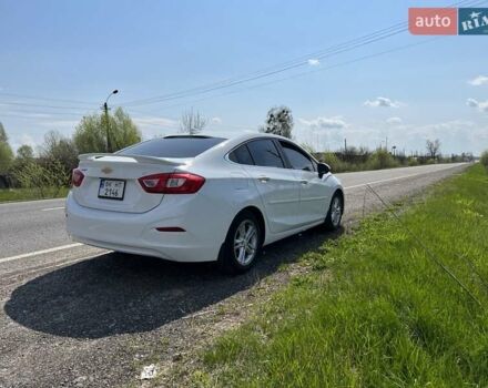 Белый Шевроле Круз, объемом двигателя 1.4 л и пробегом 101 тыс. км за 13200 $, фото 8 на Automoto.ua