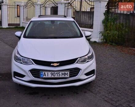 Белый Шевроле Круз, объемом двигателя 1.4 л и пробегом 85 тыс. км за 8500 $, фото 2 на Automoto.ua