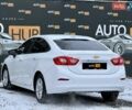 Белый Шевроле Круз, объемом двигателя 1.4 л и пробегом 163 тыс. км за 10000 $, фото 4 на Automoto.ua