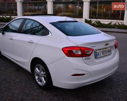 Белый Шевроле Круз, объемом двигателя 1.4 л и пробегом 85 тыс. км за 8500 $, фото 5 на Automoto.ua