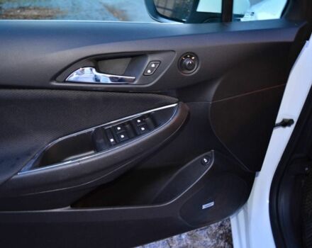 Белый Шевроле Круз, объемом двигателя 1.4 л и пробегом 85 тыс. км за 8400 $, фото 4 на Automoto.ua