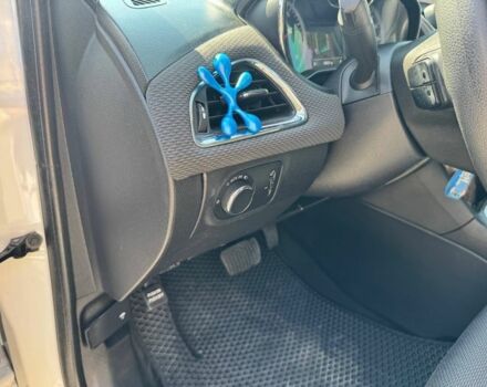 Белый Шевроле Круз, объемом двигателя 1.4 л и пробегом 196 тыс. км за 8500 $, фото 15 на Automoto.ua