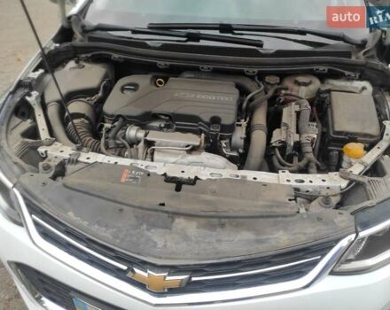 Белый Шевроле Круз, объемом двигателя 1.4 л и пробегом 88 тыс. км за 10500 $, фото 8 на Automoto.ua