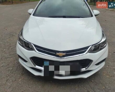 Белый Шевроле Круз, объемом двигателя 1.4 л и пробегом 88 тыс. км за 10500 $, фото 9 на Automoto.ua