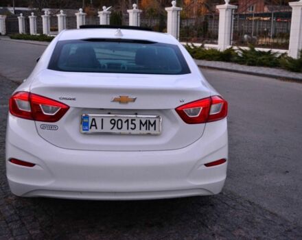 Белый Шевроле Круз, объемом двигателя 1.4 л и пробегом 85 тыс. км за 8400 $, фото 2 на Automoto.ua