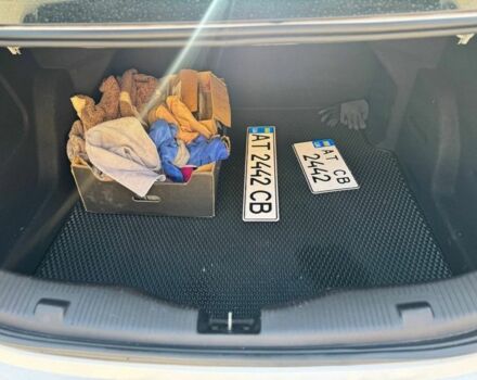 Белый Шевроле Круз, объемом двигателя 1.4 л и пробегом 196 тыс. км за 8500 $, фото 20 на Automoto.ua