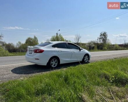 Белый Шевроле Круз, объемом двигателя 1.4 л и пробегом 101 тыс. км за 13200 $, фото 7 на Automoto.ua