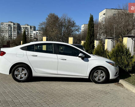 Белый Шевроле Круз, объемом двигателя 1.36 л и пробегом 190 тыс. км за 12000 $, фото 9 на Automoto.ua