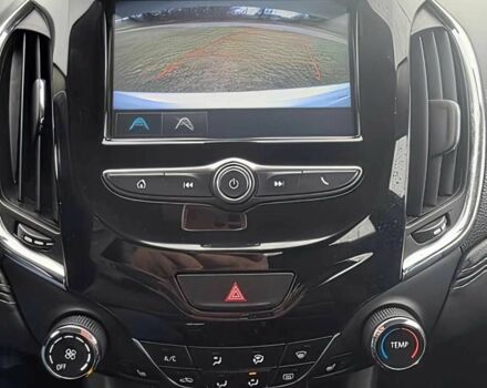 Белый Шевроле Круз, объемом двигателя 1.4 л и пробегом 49 тыс. км за 5250 $, фото 10 на Automoto.ua