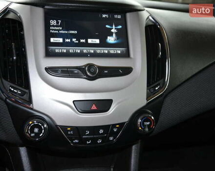 Білий Шевроле Круз, об'ємом двигуна 1.4 л та пробігом 29 тис. км за 11900 $, фото 15 на Automoto.ua