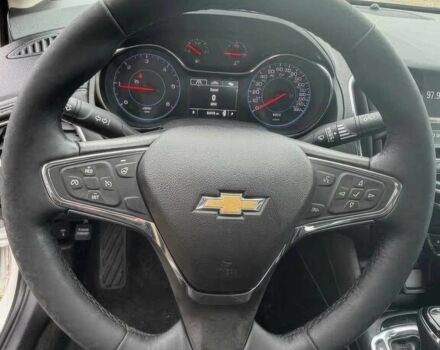 Белый Шевроле Круз, объемом двигателя 1.4 л и пробегом 47 тыс. км за 7000 $, фото 9 на Automoto.ua