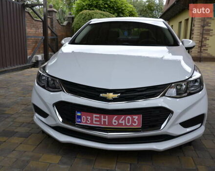 Білий Шевроле Круз, об'ємом двигуна 1.4 л та пробігом 29 тис. км за 11900 $, фото 4 на Automoto.ua