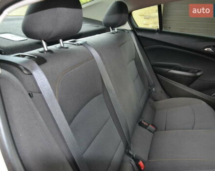 Білий Шевроле Круз, об'ємом двигуна 1.4 л та пробігом 29 тис. км за 11900 $, фото 21 на Automoto.ua