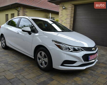 Білий Шевроле Круз, об'ємом двигуна 1.4 л та пробігом 29 тис. км за 11900 $, фото 5 на Automoto.ua