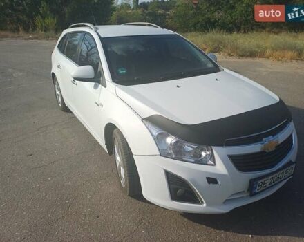 Белый Шевроле Круз, объемом двигателя 2 л и пробегом 197 тыс. км за 8200 $, фото 18 на Automoto.ua