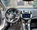 Белый Шевроле Круз, объемом двигателя 1.4 л и пробегом 190 тыс. км за 5303 $, фото 2 на Automoto.ua