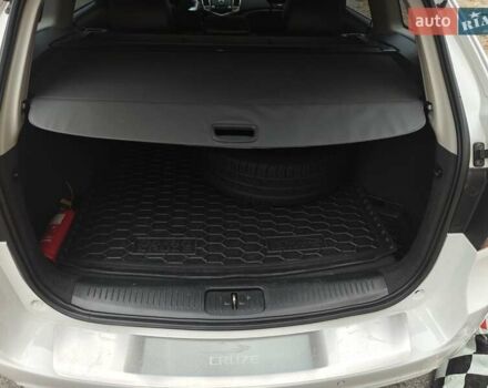 Белый Шевроле Круз, объемом двигателя 1.8 л и пробегом 195 тыс. км за 7800 $, фото 18 на Automoto.ua