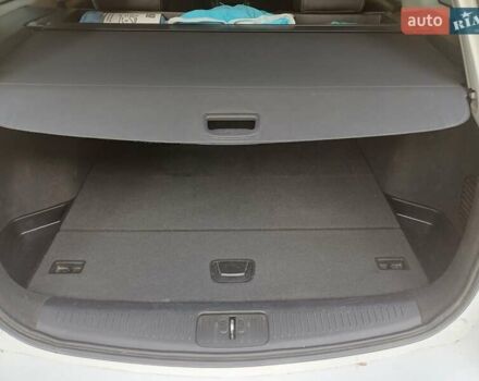 Белый Шевроле Круз, объемом двигателя 2 л и пробегом 197 тыс. км за 8200 $, фото 3 на Automoto.ua