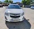 Белый Шевроле Круз, объемом двигателя 1.7 л и пробегом 270 тыс. км за 6000 $, фото 1 на Automoto.ua