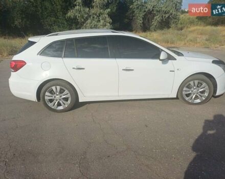 Белый Шевроле Круз, объемом двигателя 2 л и пробегом 197 тыс. км за 8200 $, фото 17 на Automoto.ua