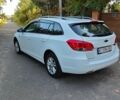 Білий Шевроле Круз, об'ємом двигуна 1.69 л та пробігом 234 тис. км за 4999 $, фото 1 на Automoto.ua