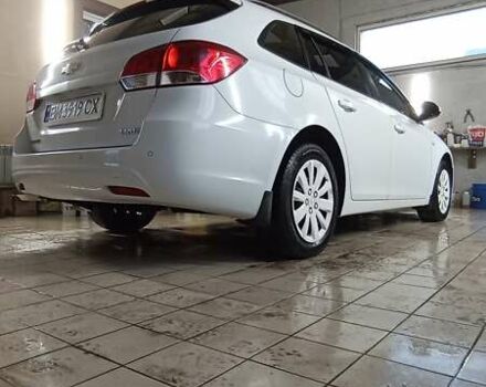 Белый Шевроле Круз, объемом двигателя 1.8 л и пробегом 115 тыс. км за 9000 $, фото 8 на Automoto.ua