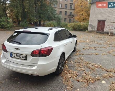 Белый Шевроле Круз, объемом двигателя 1.8 л и пробегом 196 тыс. км за 7499 $, фото 4 на Automoto.ua