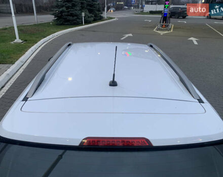 Белый Шевроле Круз, объемом двигателя 1.8 л и пробегом 140 тыс. км за 8000 $, фото 6 на Automoto.ua