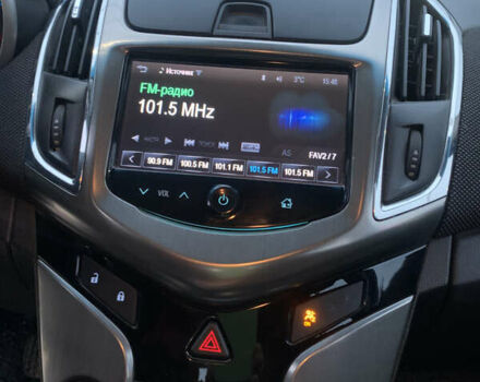 Белый Шевроле Круз, объемом двигателя 1.8 л и пробегом 140 тыс. км за 8000 $, фото 19 на Automoto.ua