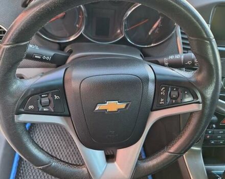 Белый Шевроле Круз, объемом двигателя 1.8 л и пробегом 35 тыс. км за 10500 $, фото 34 на Automoto.ua