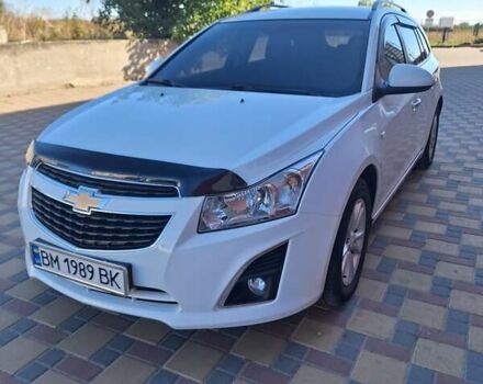 Белый Шевроле Круз, объемом двигателя 1.8 л и пробегом 35 тыс. км за 10500 $, фото 2 на Automoto.ua