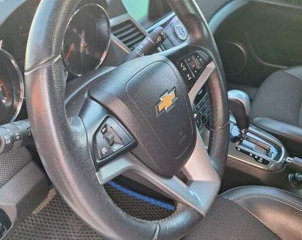 Белый Шевроле Круз, объемом двигателя 1.8 л и пробегом 35 тыс. км за 10500 $, фото 63 на Automoto.ua