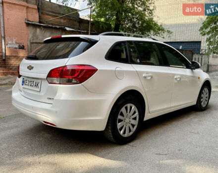 Білий Шевроле Круз, об'ємом двигуна 2 л та пробігом 220 тис. км за 8200 $, фото 6 на Automoto.ua