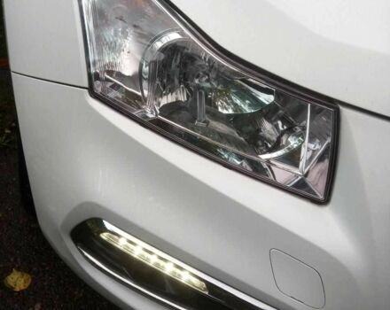 Шевроле Круз 2016 в Черкассах на Automoto.ua Белый Шевроле Круз, объемом двигателя 1.4 л и пробегом 114 тыс. км за 7400 $, фото 15 на Automoto.ua