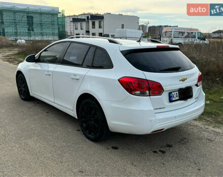 Белый Шевроле Круз, объемом двигателя 1.6 л и пробегом 184 тыс. км за 6200 $, фото 1 на Automoto.ua