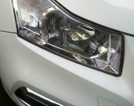 Білий Шевроле Круз, об'ємом двигуна 1.4 л та пробігом 115 тис. км за 7400 $, фото 14 на Automoto.ua