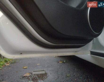 Білий Шевроле Круз, об'ємом двигуна 1.4 л та пробігом 115 тис. км за 7400 $, фото 20 на Automoto.ua