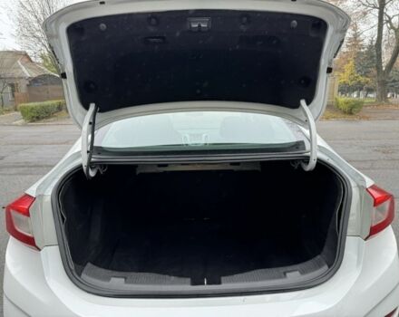 Белый Шевроле Круз, объемом двигателя 1.4 л и пробегом 145 тыс. км за 8900 $, фото 21 на Automoto.ua