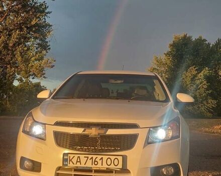 Белый Шевроле Круз, объемом двигателя 1.8 л и пробегом 205 тыс. км за 8500 $, фото 1 на Automoto.ua
